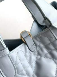 Picture of Dior Handbags _SKUfw239326777fw